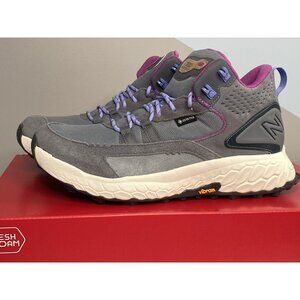 NIB New Balance Women's Fresh Foam Hierro Mid GTX W9 Gray Purple WTHIMCWE-B
